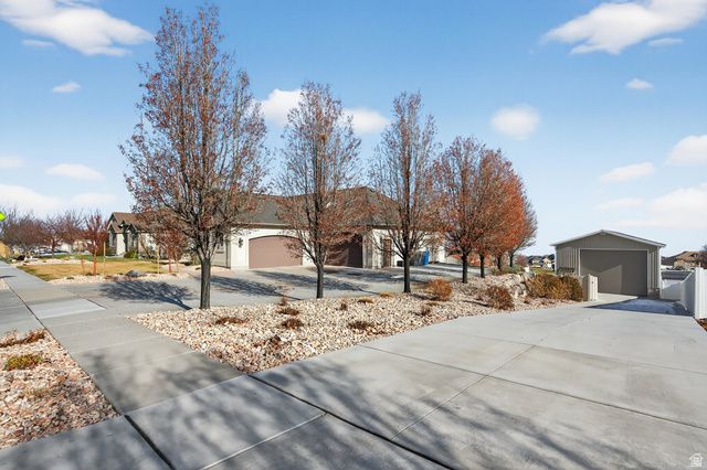 3926 S PANORAMA DR, Saratoga Springs, UT 84045