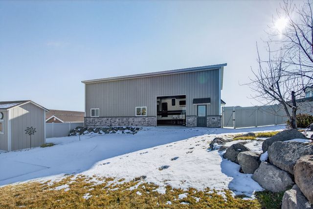 3926 S PANORAMA DR, Saratoga Springs, UT 84045