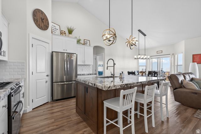 3926 S PANORAMA DR, Saratoga Springs, UT 84045