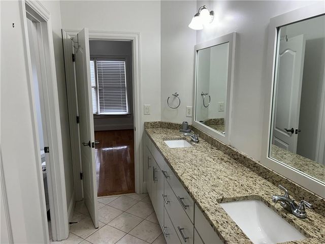 8069 Kenstone Court, Atlanta, GA 30350