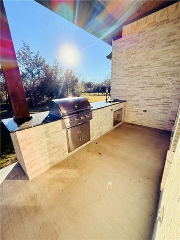 5201 Vintage Oaks Court, College Station, TX 77845