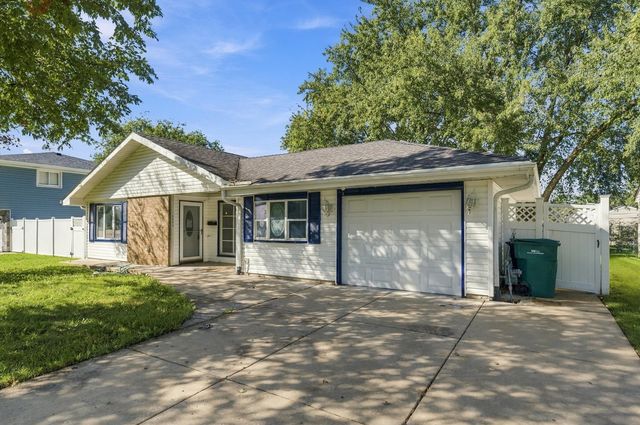 15248 Highland Avenue, Orland Park, IL 60462
