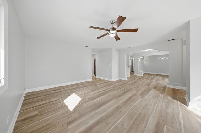 15248 Highland Avenue, Orland Park, IL 60462