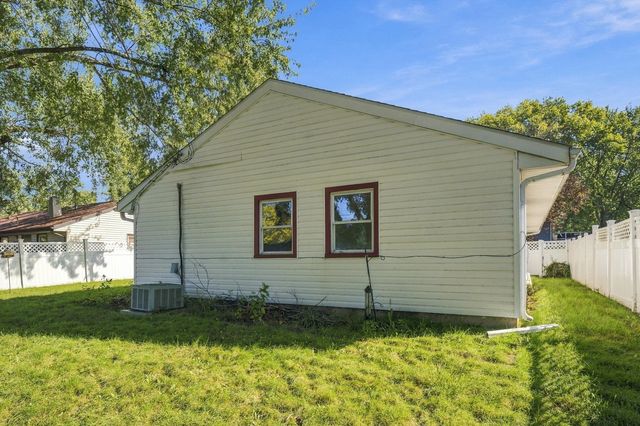 15248 Highland Avenue, Orland Park, IL 60462
