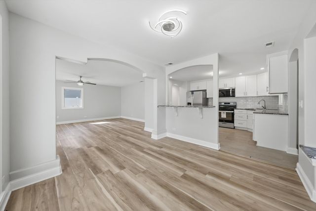 15248 Highland Avenue, Orland Park, IL 60462