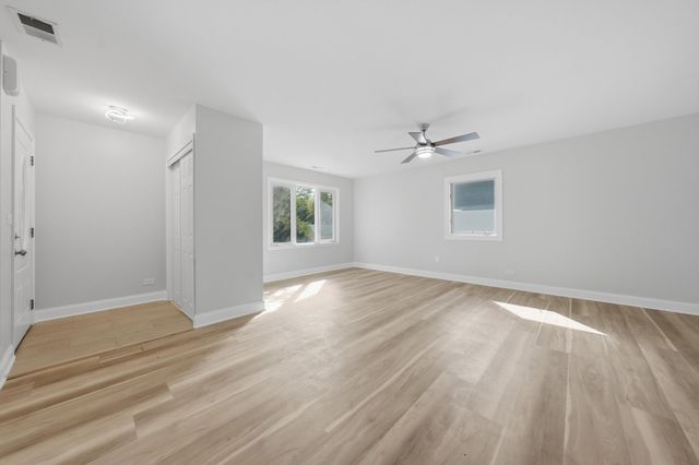 15248 Highland Avenue, Orland Park, IL 60462