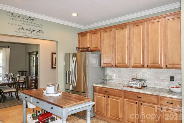 3137 Yorkshire Lane, Boonville, NC 27011