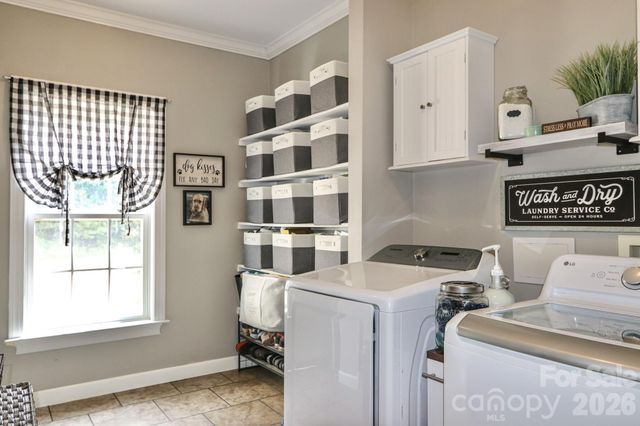 3137 Yorkshire Lane, Boonville, NC 27011