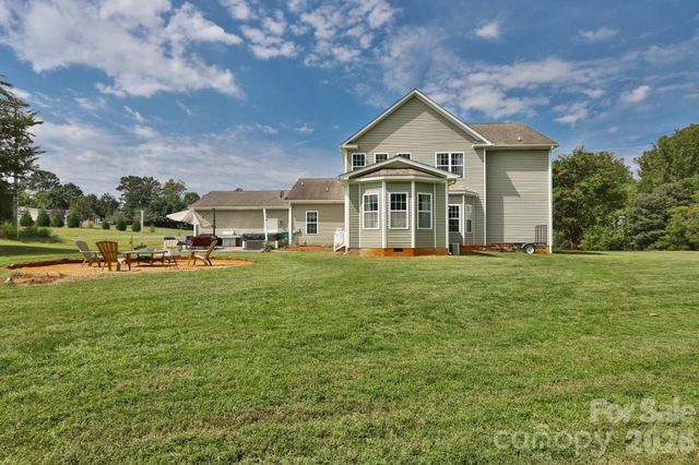 3137 Yorkshire Lane, Boonville, NC 27011