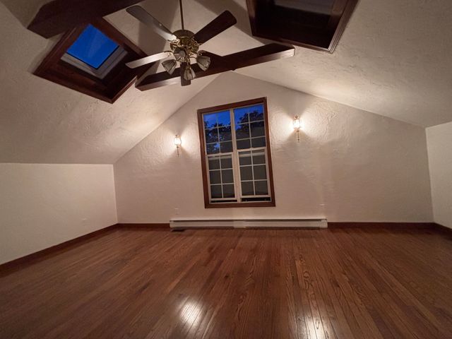 39 Bullard Ave, Worcester, MA 01605
