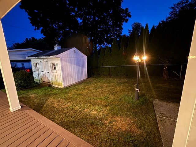 39 Bullard Ave, Worcester, MA 01605