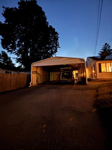 39 Bullard Ave, Worcester, MA 01605