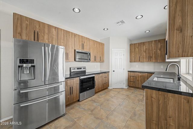 11725 S 205TH Lane, Buckeye, AZ 85326