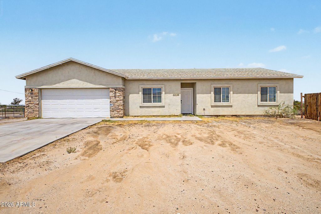 11725 S 205TH Lane, Buckeye, AZ 85326