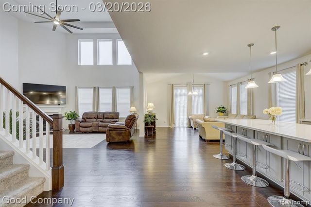 53217 Bay Laurel Lane, South Lyon, MI 48178