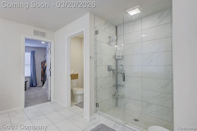 53217 Bay Laurel Lane, South Lyon, MI 48178