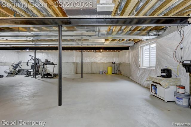 53217 Bay Laurel Lane, South Lyon, MI 48178