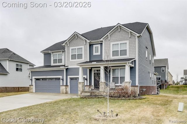53217 Bay Laurel Lane, South Lyon, MI 48178