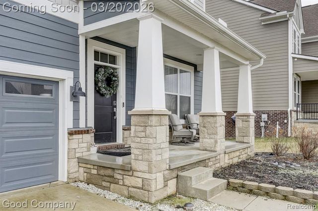 53217 Bay Laurel Lane, South Lyon, MI 48178