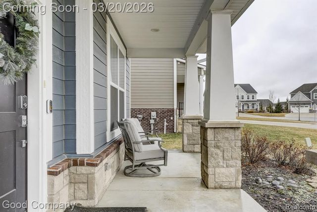 53217 Bay Laurel Lane, South Lyon, MI 48178