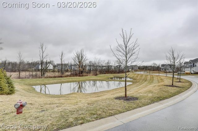 53217 Bay Laurel Lane, South Lyon, MI 48178