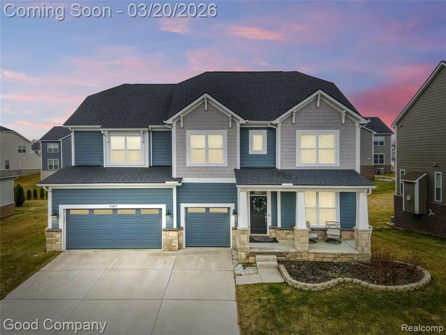 53217 Bay Laurel Lane, South Lyon, MI 48178