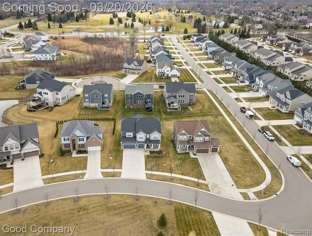 53217 Bay Laurel Lane, South Lyon, MI 48178
