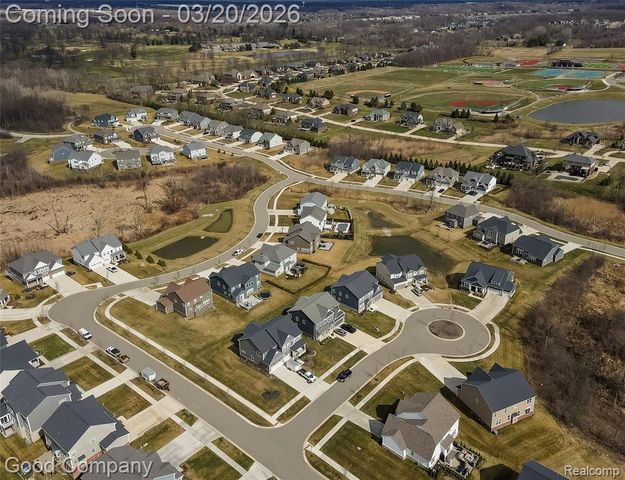 53217 Bay Laurel Lane, South Lyon, MI 48178