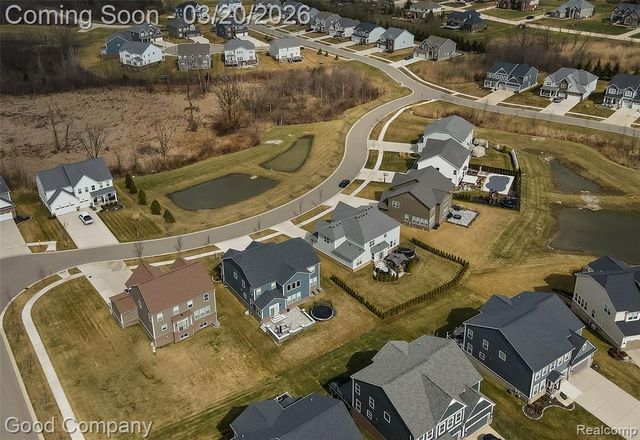 53217 Bay Laurel Lane, South Lyon, MI 48178