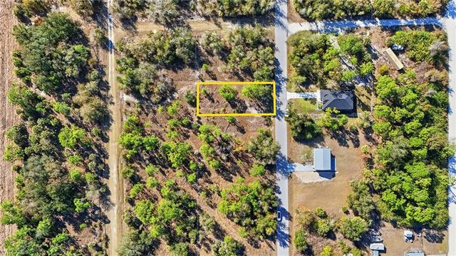 27095 Chula Vista DR, Punta Gorda, FL 33955