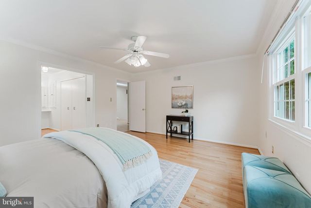 4921 BRIAR ST, Fairfax, VA 22032
