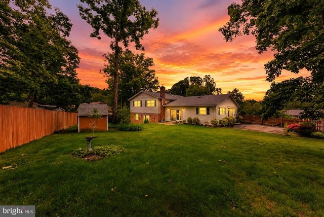 4921 BRIAR ST, Fairfax, VA 22032