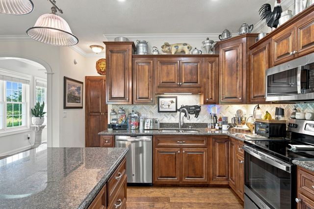 1160 Fleet Town Rd, Dickson, TN 37055
