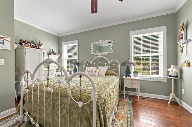1160 Fleet Town Rd, Dickson, TN 37055
