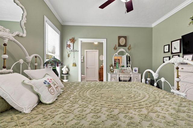 1160 Fleet Town Rd, Dickson, TN 37055