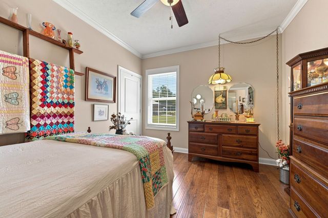 1160 Fleet Town Rd, Dickson, TN 37055