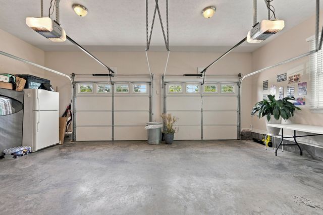 1160 Fleet Town Rd, Dickson, TN 37055