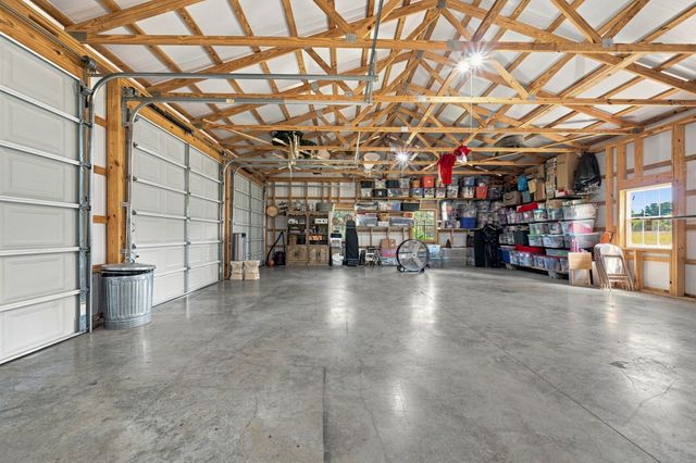 1160 Fleet Town Rd, Dickson, TN 37055
