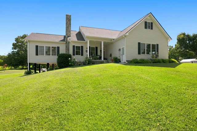 1160 Fleet Town Rd, Dickson, TN 37055