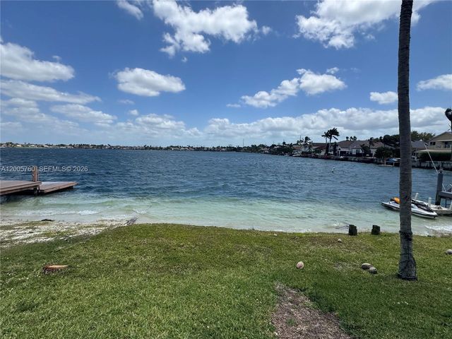 15071 SW 136th Pl 15071, Miami, FL 33186