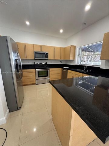 15071 SW 136th Pl 15071, Miami, FL 33186