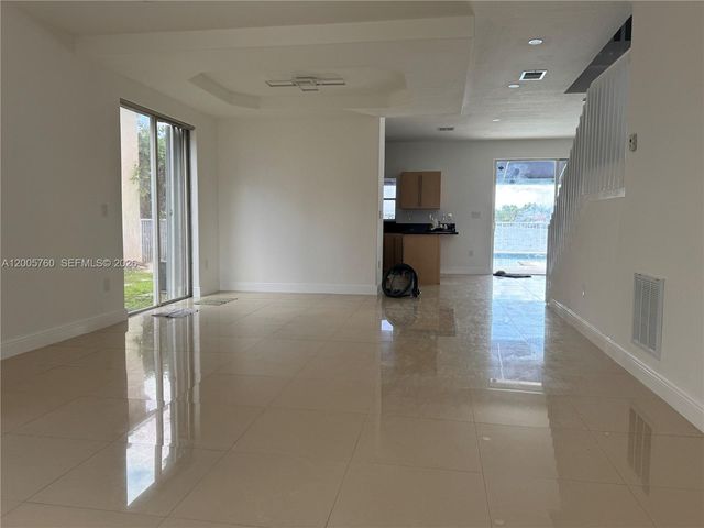 15071 SW 136th Pl 15071, Miami, FL 33186