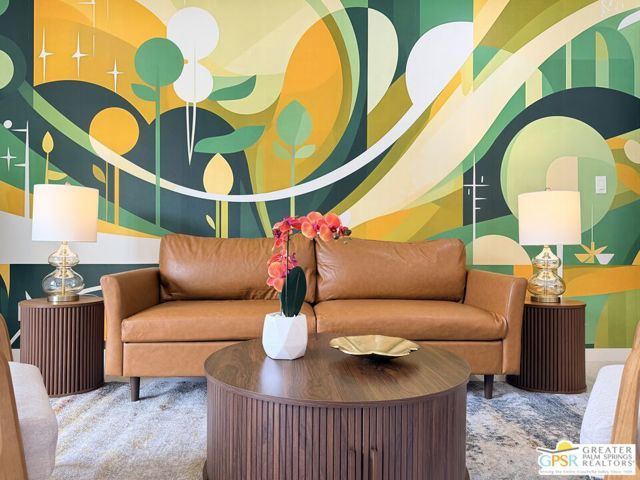 588 E San Lorenzo Road 201, Palm Springs, CA 92264