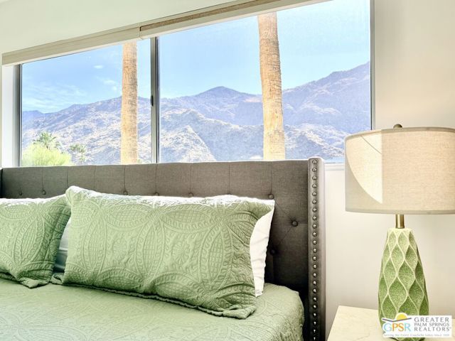 588 E San Lorenzo Road 201, Palm Springs, CA 92264