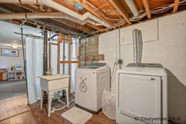 229 S HOUSE AVE, Cheyenne, WY 82007