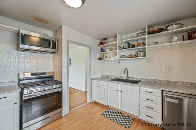 229 S HOUSE AVE, Cheyenne, WY 82007