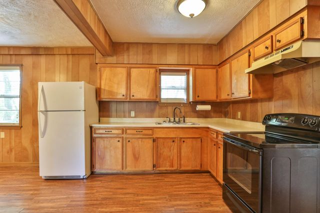 11913 25th Street, Santa Fe, TX 77510