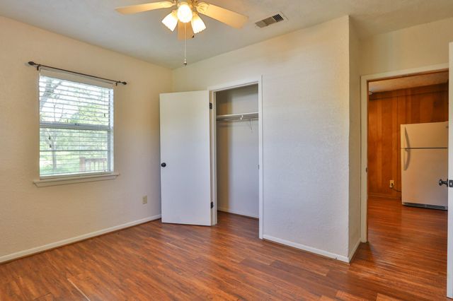 11913 25th Street, Santa Fe, TX 77510