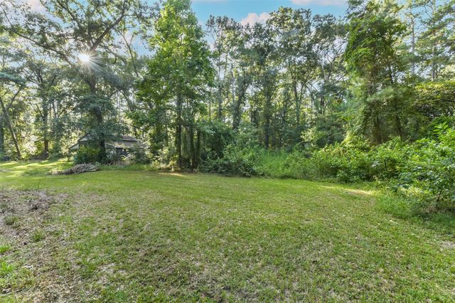 1660 County Road 3011, Dayton, TX 77535