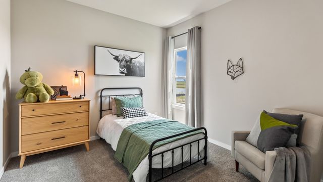 2766 Cecelia Drive, Hiawatha, IA 52233